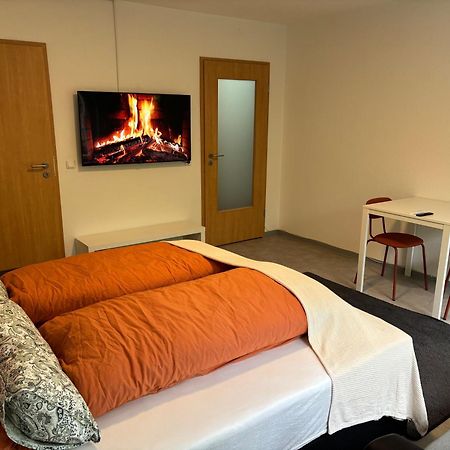 Cityloft Kassel 2 - Zentrale Unterkunft - Balkon - Netflix - Parkplatz Екстериор снимка